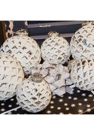 LOBERON Weihnachtsschmuck 6er Set Ambria Antikweiß Antikweiß 6 LOBERON Weihnachtsschmuck 6er Set Ambria Antikweiß Antikweiß – Bild 4